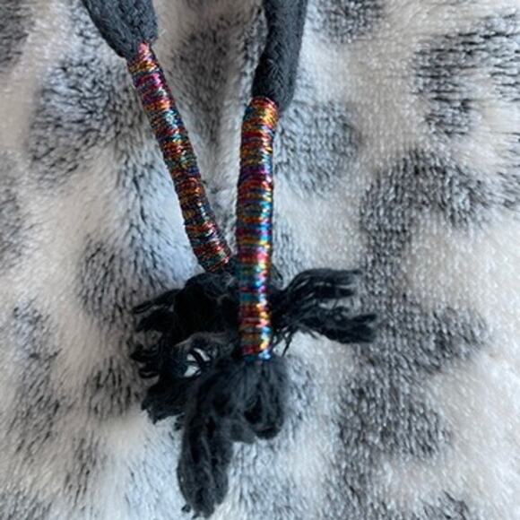 Wildfox Leopard Print Cozy Jogger Lounge Pants in Grey & White - Picture 5 of 8